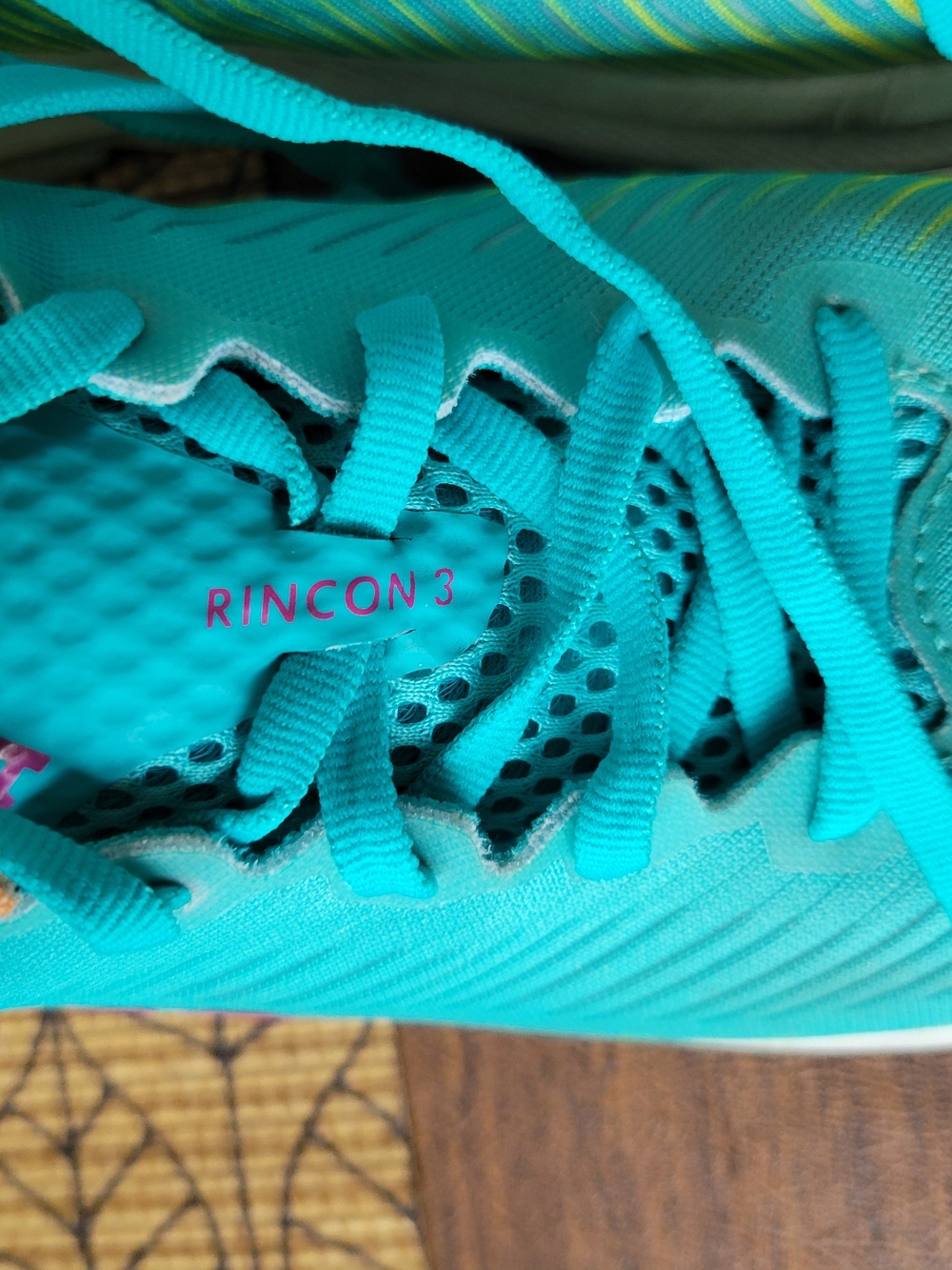 HOKA RINCON3 SIZE 8 - Picture 3 of 6